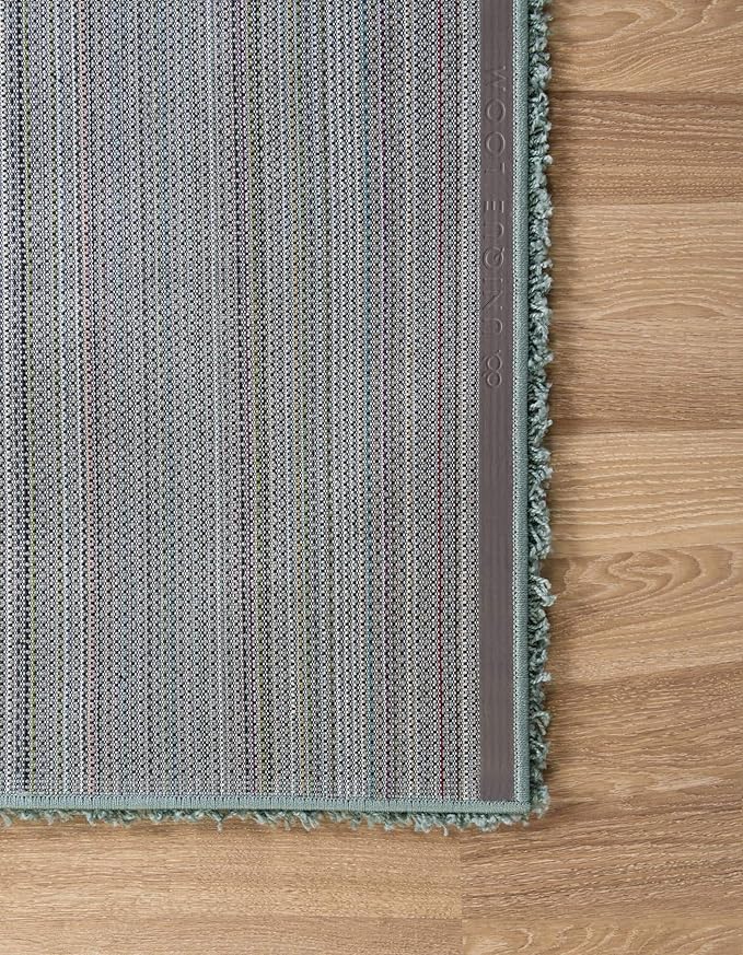 Unique Loom Solid Shag Collection Area Rug (4' 1" x 6' 1" Rectangle, Light Slate Blue)