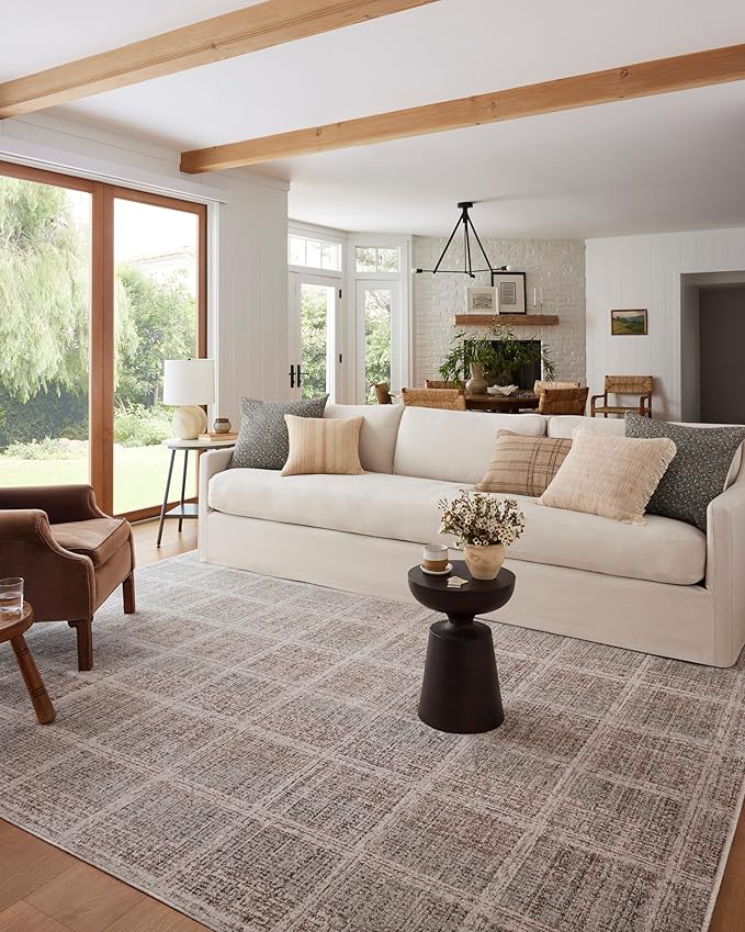 Loloi Angela Rose Ember Collection EMB-10 Fog/Dove 5'-3" x 7'-6" Area Rug