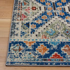 SAFAVIEH Madison Collection Runner Rug - 2'2" x 6', Navy & Beige, Boho Diamond Distressed Design, Non-Shedding & Easy Care, Ideal for High Traffic Areas in Living Room, Bedroom (MAD418M)