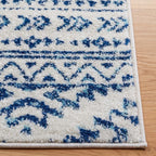 SAFAVIEH Tulum Collection Runner Rug - 2' x 8', Ivory & Navy, Moroccan Boho Tribal Design, Non-Shedding & Easy to Clean, Ideal for Living Room, Hallway, Foyer, Entryway, Bedroom (TUL272D)