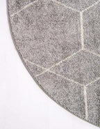Unique Loom Trellis Frieze Collection Area Rug - Geometric (5' 1" Round Light Gray/Ivory)