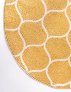 Rugs.com Lattice Frieze Collection Rug – 5' Round Yellow Medium Rug Perfect for Kitchens, Dining Rooms