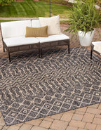 Unique Loom Outdoor Trellis Collection Area Rug - Tribal Trellis (7' 10" Square, Charcoal Gray/ Natural)