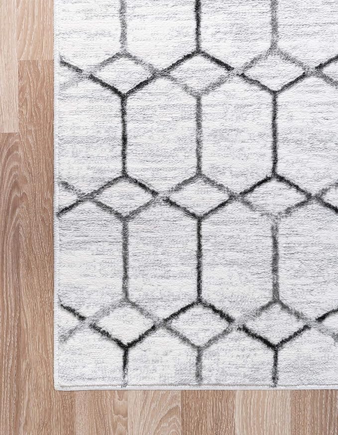 Rugs.com Lattice Trellis Collection Rug – 10 Ft Runner White Low-Pile Rug Perfect for Hallways, Entryways