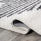 JONATHAN Y Elm Diamond Stripe Shag White/Gray Indoor Area Rug, 3x5, Geometric, Bohemian, Contemporary, Easy-Cleaning for Living Room, Bedroom, Kitchen, Pet Friendly, Non-Shedding (MOH408A-3)