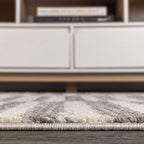JONATHAN Y Lyla Offset Stripe Gray/Cream Indoor Area Rug, 4x6, Contemporary, Modern, Easy-Cleaning for Living Room, Bedroom, Kitchen, Pet Friendly, Non-Shedding (MOH204A-4)