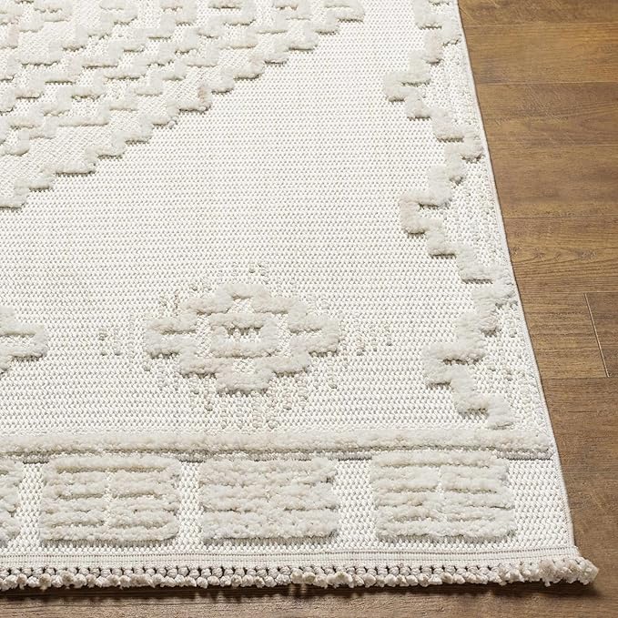 Hauteloom Rosales Farmhouse Living Room Bedroom Modern Moroccan Medallion Area Rug - Soft Shaggy High Low Carpet - High Pile - Bohemian, Boho - White, Beige, Cream - 6'7" x 9'