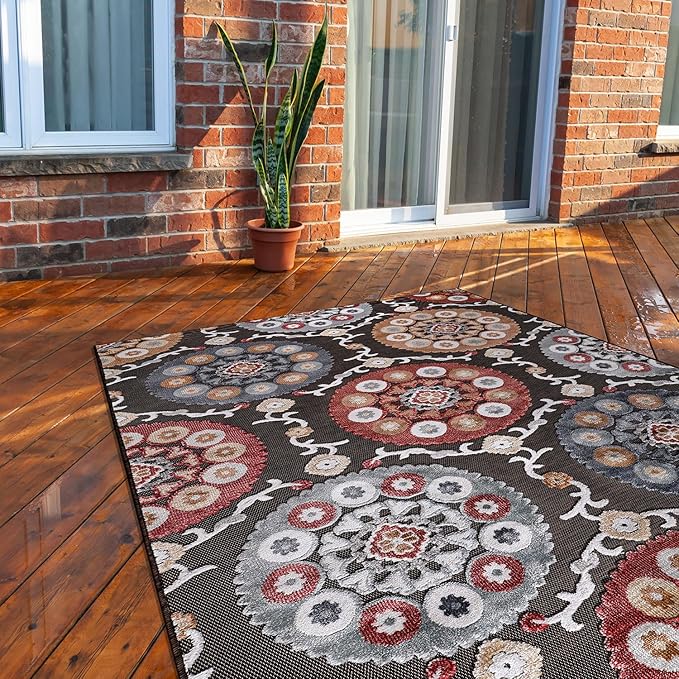 CAMILSON Indoor Outdoor Rug 5x7 Bohemian Medallion Floral Area Rugs for Indoor and Outdoor Patios Easy-Cleaning Non-Shedding Living Room Garden and Kitchen Washable Outside Carpet (5 x 7 / Brown)
