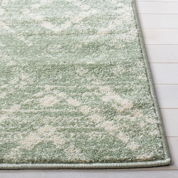SAFAVIEH Adirondack Collection Accent Rug - 3' x 5', Green & Ivory, Modern Distressed Design, Non-Shedding & Easy Care, Ideal for High Traffic Areas in Entryway, Living Room, Bedroom (ADR131Y)