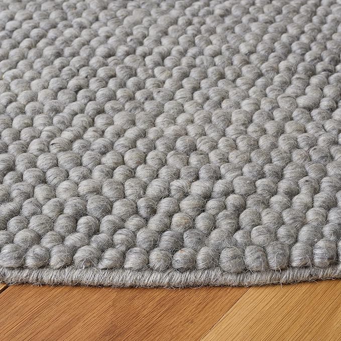SAFAVIEH Natura Collection Area Rug - 10' Round, Silver, Handmade Wool Blend, Textured Design, Ideal for Living Room, Bedroom, Dining Space (NAT620C)