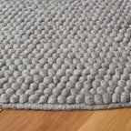 SAFAVIEH Natura Collection Area Rug - 4' Round, Silver, Handmade Wool Blend, Textured Design, Ideal for Living Room, Bedroom, Dining Space (NAT620C)