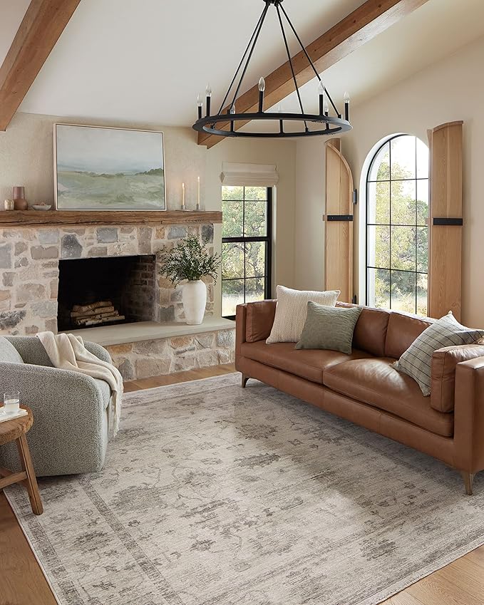 Loloi Magnolia Home by Joanna Gaines Millie Collection MIE-01 Silver/Dove 9'-6" x 13'-1", .25" Pile Height, Area Rug