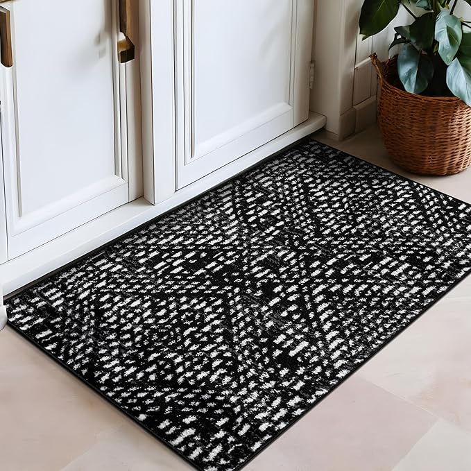 Rugshop Boho Black Tribal Area Rug 2x3 – Modern Indoor Carpet for Living Room, Bedroom, or Entryway – Non-Shedding, Low Pile Geometric Design 2' x 3'