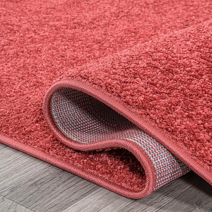 JONATHAN Y Haze Solid Low-Pile Red Indoor Area Rug 3x5, Coastal,Bohemian,Minimalist,Classic, Easy-Cleaning for Living Room,Bedroom,Kitchen,Pet Friendly,Non-Shedding (SEU100E-3)