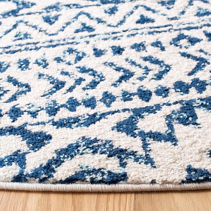 SAFAVIEH Tulum Collection Area Rug - 10' Round, Ivory & Navy, Moroccan Boho Tribal Design, Non-Shedding & Easy to Clean, Ideal for Living Room, Bedroom, Dining Space (TUL272D)