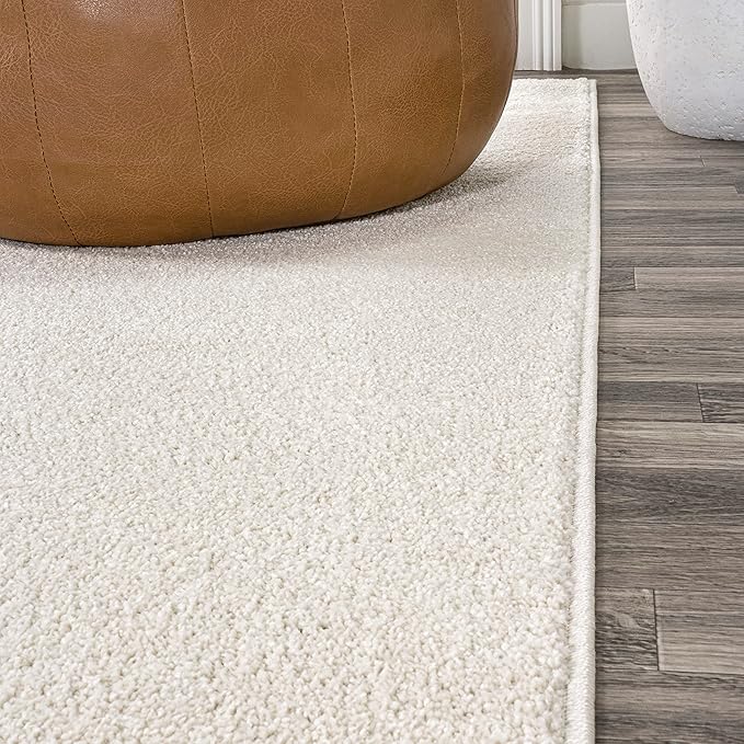 JONATHAN Y Haze Solid Low-Pile Cream Indoor Area Rug 4x6, Coastal,Bohemian,Minimalist,Classic, Easy-Cleaning for Living Room,Bedroom,Kitchen,Pet Friendly,Non-Shedding (SEU100T-4)