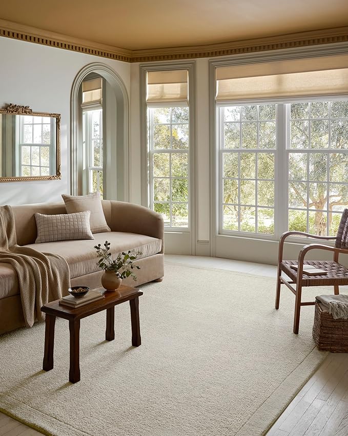 Loloi Magnolia Home by Joanna Gaines Henley Collection HNY-01 Ivory/Silver 5'-0" x 7'-6" Area Rug
