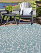 Unique Loom Outdoor Trellis Collection Area Rug - Tribal Trellis (5' 3" Square, Aqua/ Ivory)
