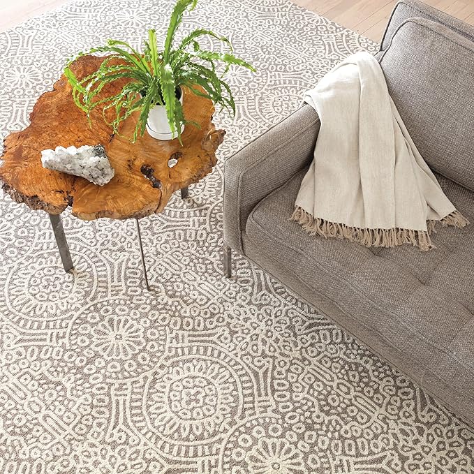 Dash & Albert Temple Taupe Hand Micro Hooked Wool Rug, 9.5 X 13.5 Feet, Tan Geometric Pattern