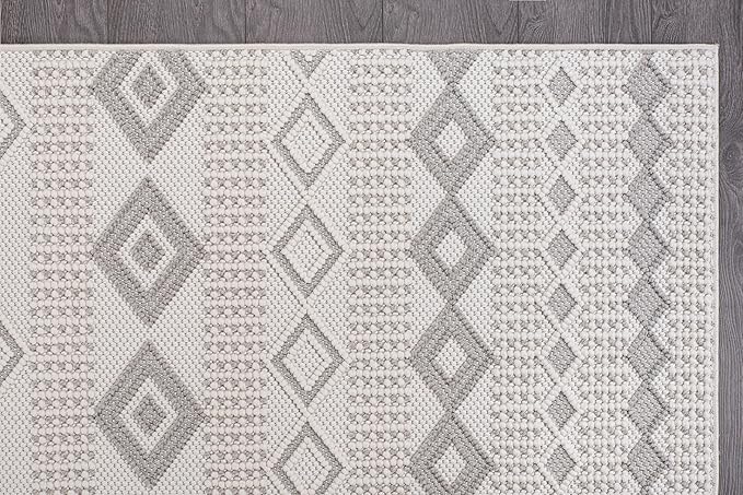 CAMILSON Micro Loop Rug 5x7 Modern Luxury Geometric Moroccan Diamond Area Rugs Soft High and Low Pile Stain Resistant Easy-Cleaning Non-Shedding for Living Room Office Indoor Carpet (5 x 7 White-Gray)