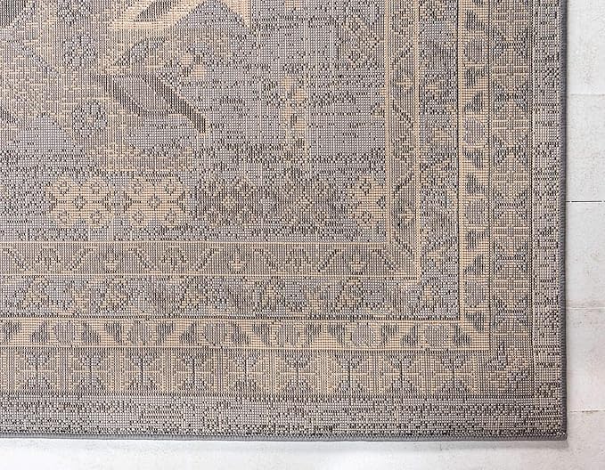 Unique Loom Taftan Collection Border Geometric Tribal Inspired Design Area Rug (4' 0 x 6' 0 Rectangular, Gray/ Black)