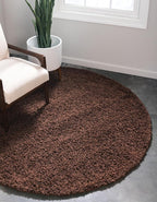 Unique Loom Solid Shag Collection Area Rug (5' 3" Round, Chocolate Brown)