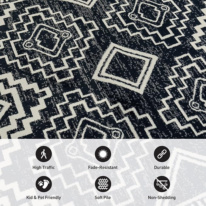 Rugshop Southwestern Black and White Tribal Area Rug – Geometric Diamond Pattern Carpet for Living Room, Bedroom, or Entryway – Boho Rustic Soft Floor Decor 5' x 7' Black