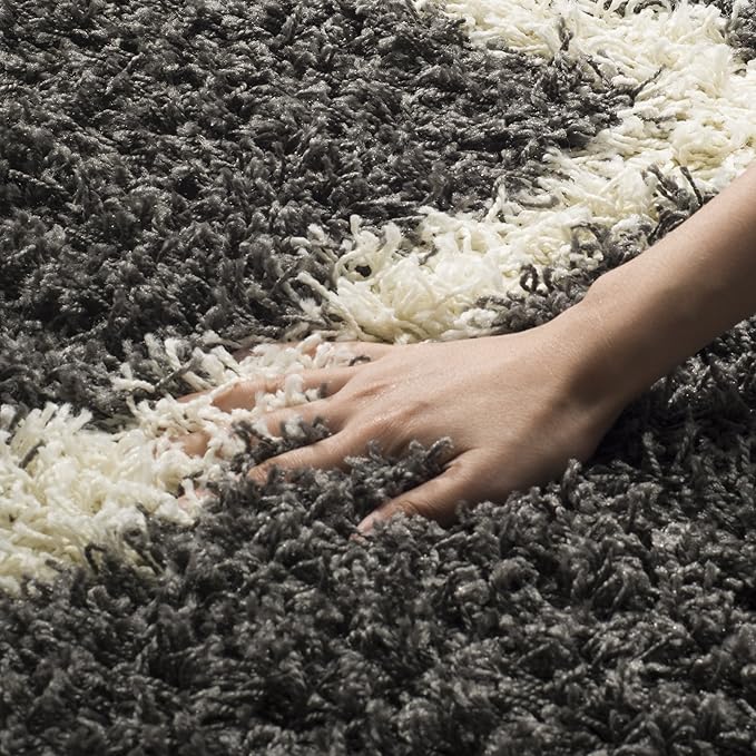 SAFAVIEH Dallas Shag Collection Accent Rug - 3' x 5', Dark Grey & Ivory, Trellis Design, Non-Shedding & Easy Care, 1.5-inch Thick Ideal for High Traffic Areas in Foyer, Living Room, Bedroom (SGD257A)