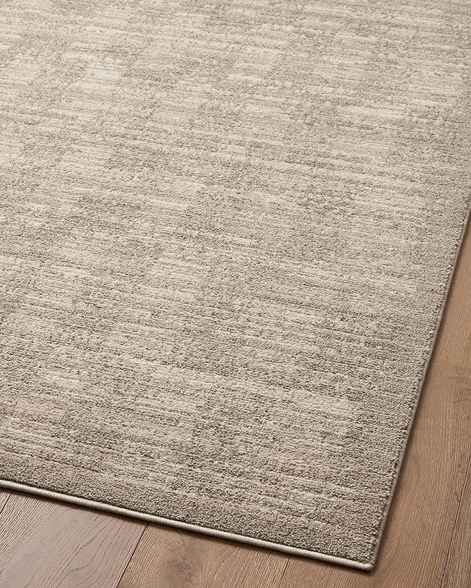 Loloi Darby Collection DAR-07 Pebble/Sand 2'-7" x 10'-0" Runner Rug
