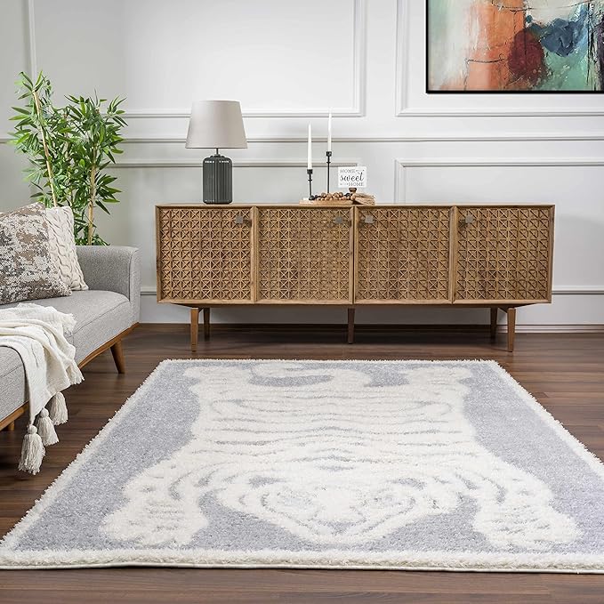 Hauteloom Tilos Moroccan Farmhouse Living Room Bedroom Nursery Shag Area Rug - Shaggy Carpet - Tiger Pattern - High Plush Pile - Light Grey, Beige, Cream - 5'3" x 7'