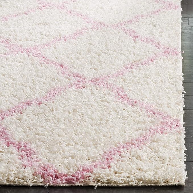 SAFAVIEH Area Rug 8x10 - Dallas Shag Collection - Large - Ivory & Light Pink, Trellis Pattern, Non-Shedding & Easy Cleaning, Plush Thick Pile, Ideal for Living Room, Bedroom, Dining Space (SGD257P)
