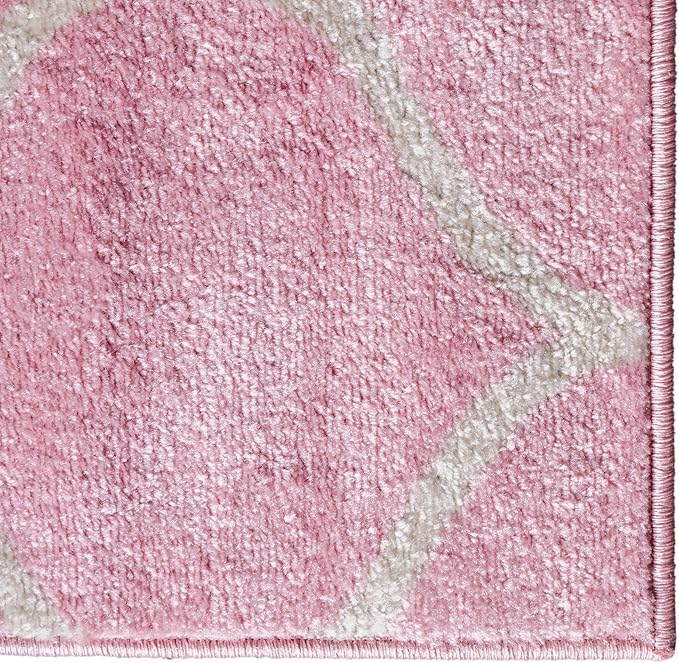 Rugs.com Lattice Frieze Collection Rug – 2' x 3' Light Pink Medium Rug Perfect for Living Rooms, Large Dining Rooms, Open Floorplans