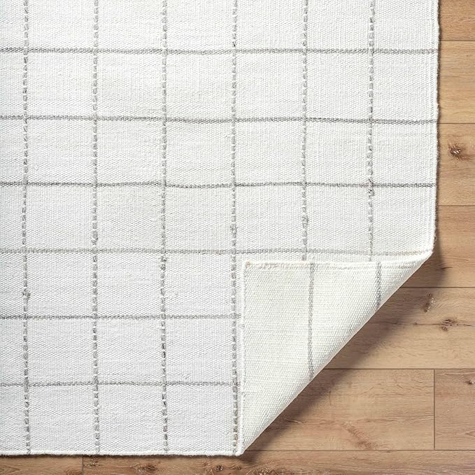 Mark&Day Wool Rugs, 6x9 Ishaq Cottage Off-White Area Rug, White Silver Carpet for Living Room, Bedroom or Kitchen (6' x 9')