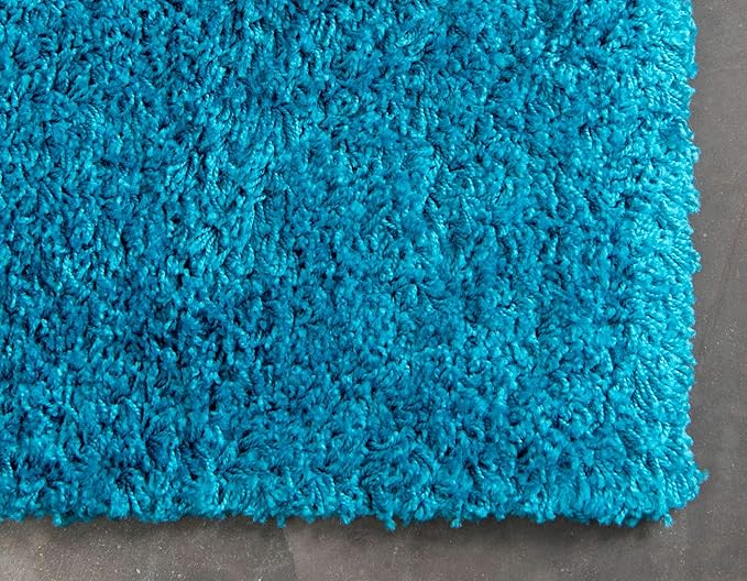Unique Loom Solid Shag Collection Area Rug (5' 1" x 8' Rectangle, Turquoise)