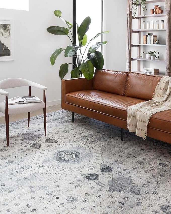 Loloi Skye Collection SKY-02 Silver/Grey 7' x 9' Oval Area Rug