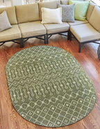 Unique Loom Outdoor Trellis Collection Area Rug - Tribal Trellis (7' 10" x 10' Oval, Green/ Natural)