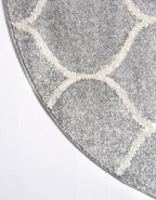 Rugs.com Lattice Frieze Collection Rug – 6' Round Light Gray Medium Rug Perfect for Kitchens, Dining Rooms