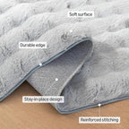 Amazon Basics Indoor Area Rug, 3D Bubble Washable Home Decor Carpet for Living Room, Bedroom, 5' W × 7' L, Grey