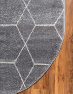 Unique Loom Trellis Frieze Collection Area Rug - Geometric (4' x 6' Oval, Light Gray/ Ivory)
