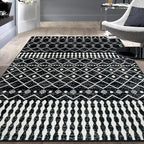 Rugshop Boho Black and White Tribal Area Rug – Geometric Diamond and Stripe Pattern Carpet for Living Room, Bedroom, or Entryway – Soft Modern Bohemian Floor Décor 5' x 7' Black