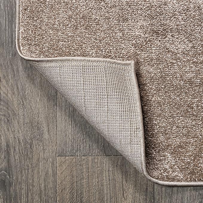 JONATHAN Y Haze Solid Low-Pile Brown 8' Round Indoor Area Rug, Coastal,Bohemian,Minimalist,Classic, Easy-Cleaning for Living Room,Bedroom,Kitchen,Pet Friendly,Non-Shedding (SEU100J-8R)