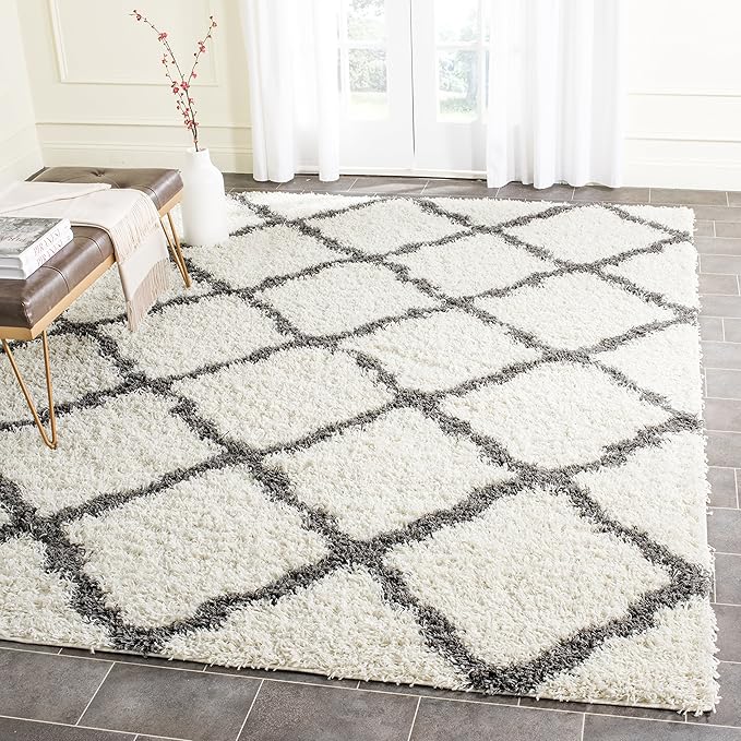 SAFAVIEH Dallas Shag Collection Area Rug - 5'1" x 7'6", Ivory & Dark Grey, Trellis Design, Non-Shedding & Easy Care, 1.5-inch Thick Ideal for High Traffic Areas in Living Room, Bedroom (SGD257H)