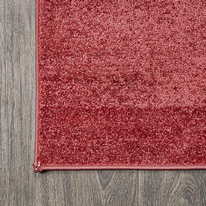 JONATHAN Y Haze Solid Low-Pile Red Indoor Area Rug 3x5, Coastal,Bohemian,Minimalist,Classic, Easy-Cleaning for Living Room,Bedroom,Kitchen,Pet Friendly,Non-Shedding (SEU100E-3)