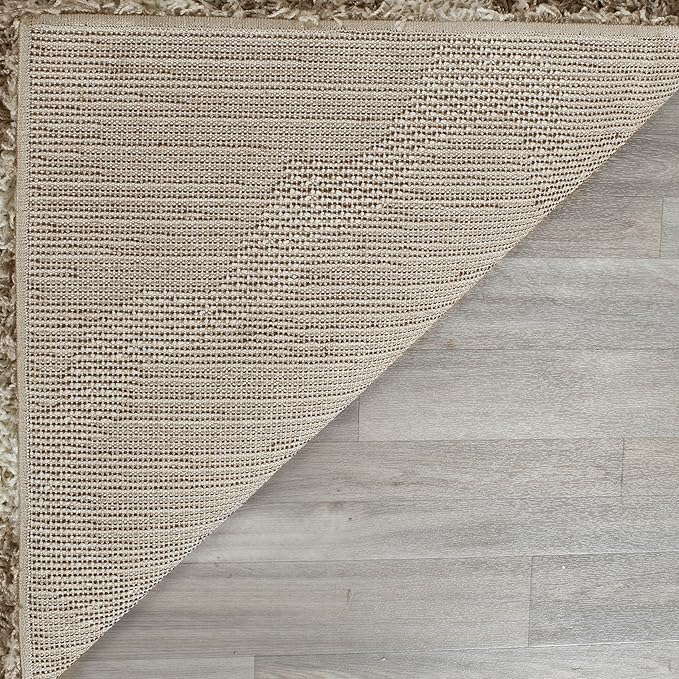 SAFAVIEH Dallas Shag Collection Area Rug - 6' x 9', Beige & Ivory, Trellis Design, Non-Shedding & Easy Care, 1.5-inch Thick Ideal for High Traffic Areas in Living Room, Bedroom (SGD257D)