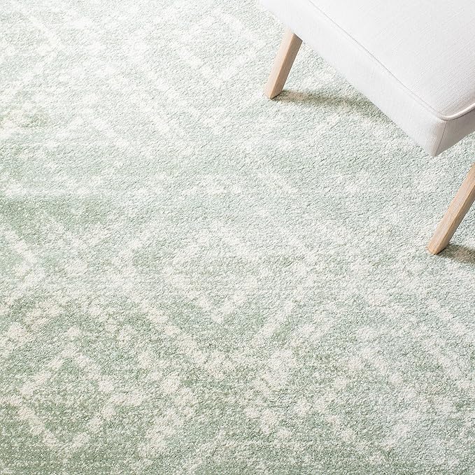 SAFAVIEH Adirondack Collection Area Rug - 11' x 15', Ivory & Green, Geometric Design, Ideal for High Traffic Areas in Living Room, Bedroom & Dining Room (ADR131Y-1115)