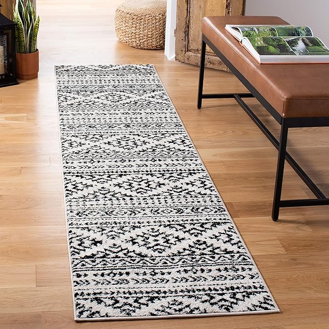 SAFAVIEH Tulum Collection Runner Rug - 2' x 17', Ivory & Black, Moroccan Boho Tribal Design, Non-Shedding & Easy to Clean, Ideal for Living Room, Hallway, Foyer, Bedroom (TUL272B)
