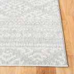 SAFAVIEH Tulum Collection Area Rug - 3' Square, Light Grey & Ivory, Moroccan Boho Tribal Design, Non-Shedding & Easy to Clean, Ideal for Entryway, Foyer, Accent Space, Bedroom (TUL272F)
