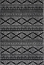 SAFAVIEH Area Rug 6x9 - Tulum Collection - Black & Ivory, Moroccan Boho Tribal Design, Non-Shedding & Easy to Clean, Ideal for Living Room, Bedroom, Dining Space (TUL272Z)