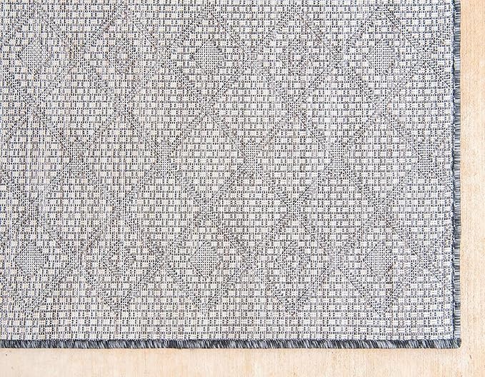 Unique Loom Outdoor Trellis Collection Area Rug - Tribal Trellis (10' x 13' 1" Rectangle, Charcoal Gray/ Natural)
