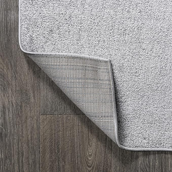 JONATHAN Y Haze Solid Low-Pile Light Gray 6x9 Oval Indoor Area Rug, Coastal,Bohemian,Minimalist,Classic, Easy-Cleaning for Living Room,Bedroom,Kitchen,Pet Friendly,Non-Shedding (SEU100K-6OV)